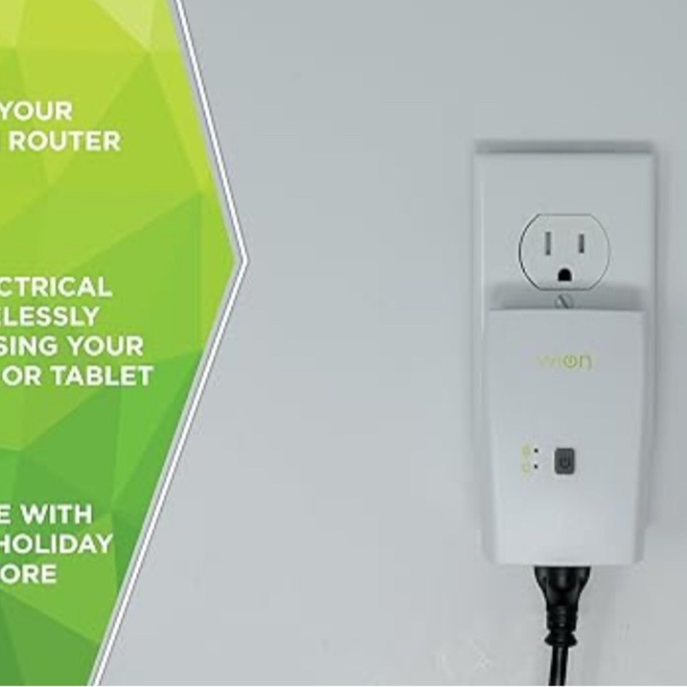 White Smart Plug - Picture 4 of 9